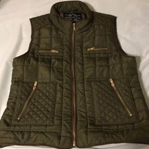 Puffer vest